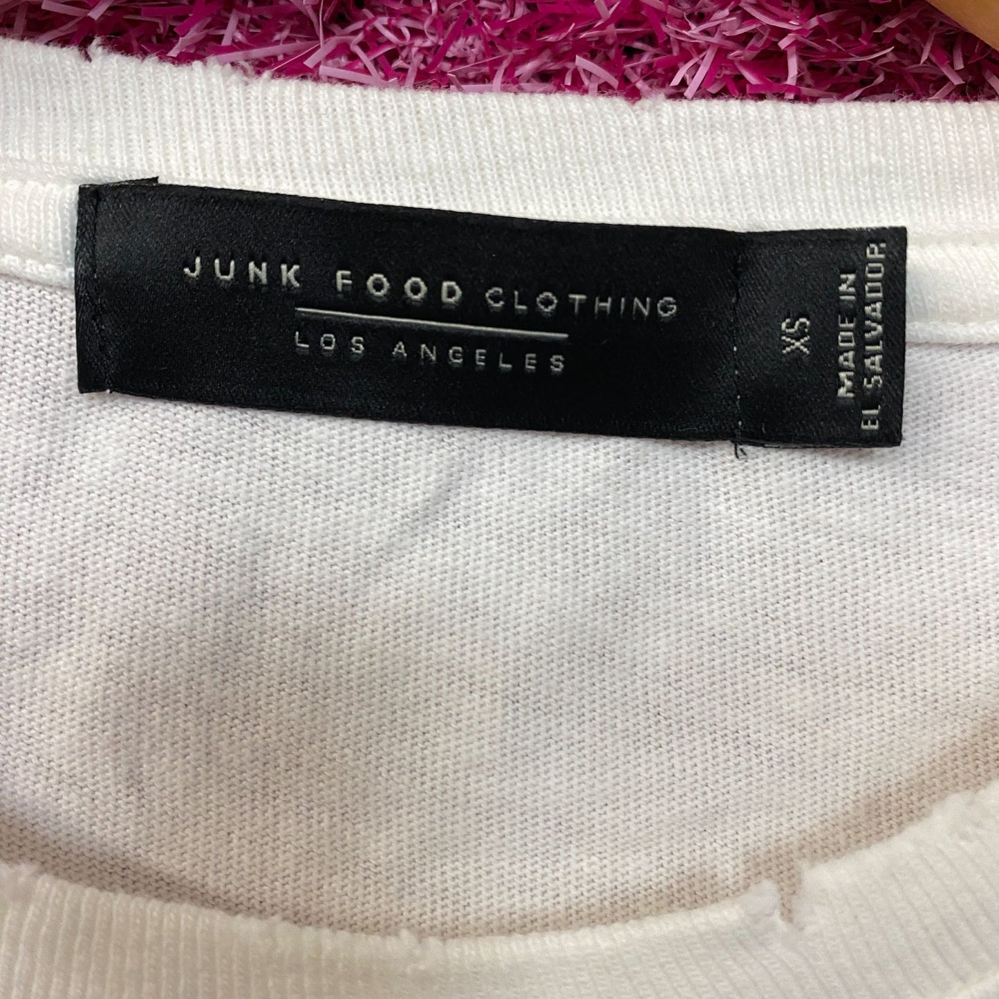 Junk Food Clothing Locals Only No Valley Vintage Style Graphic Tee XS