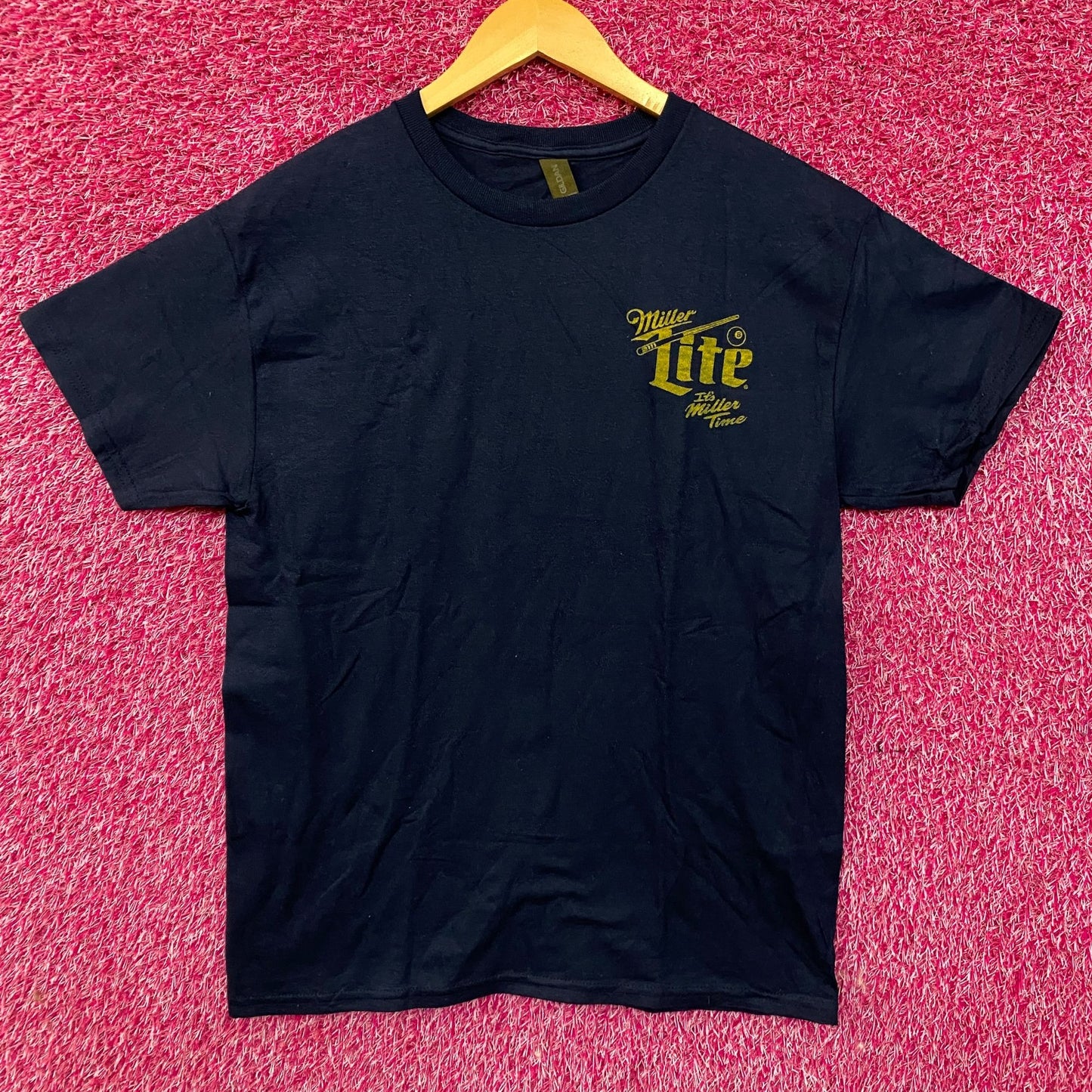 Junk Food Clothing Miller Lite Racks Up Flea Market Tee Medium
