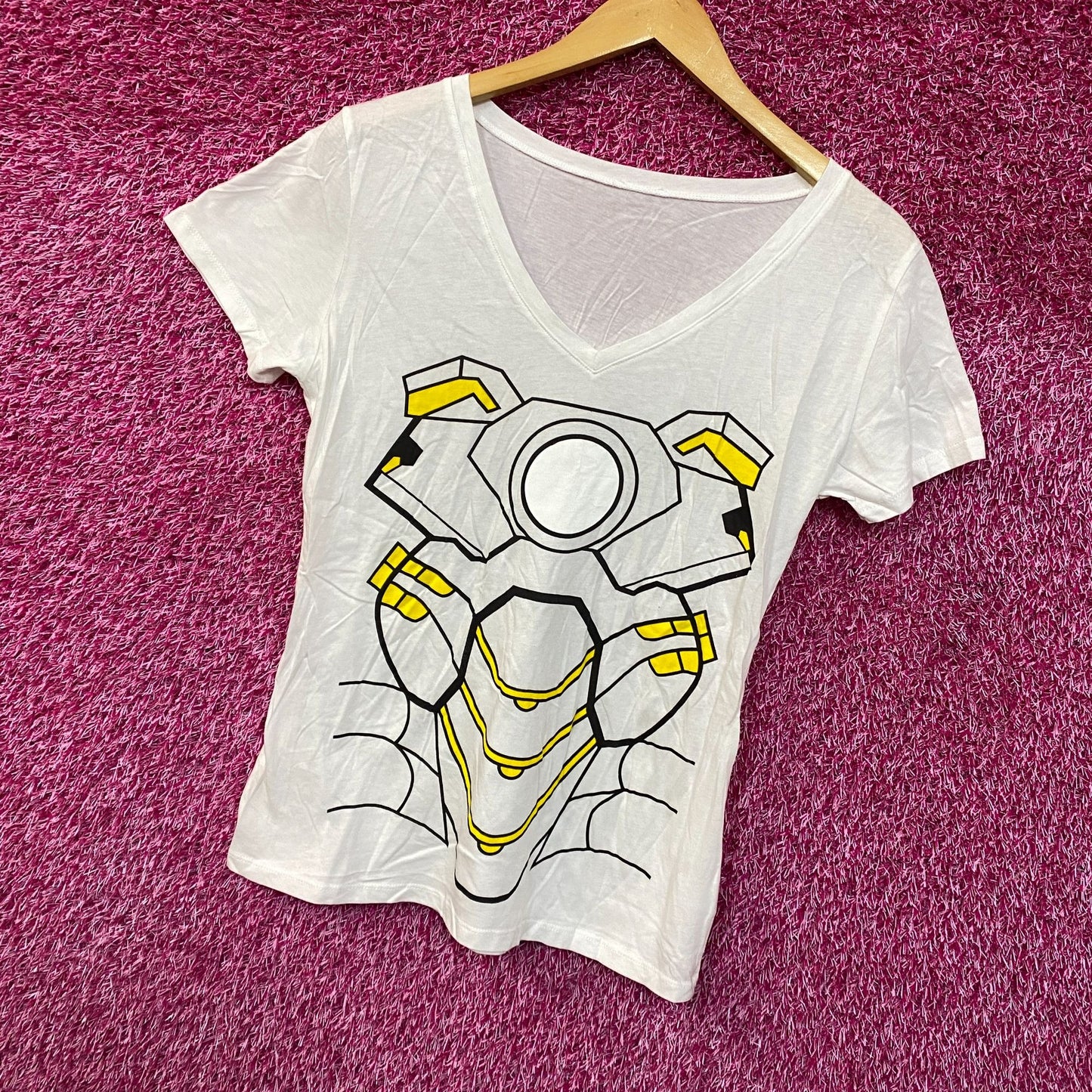 Iron Man Suit Womens Tshirt Size Medium