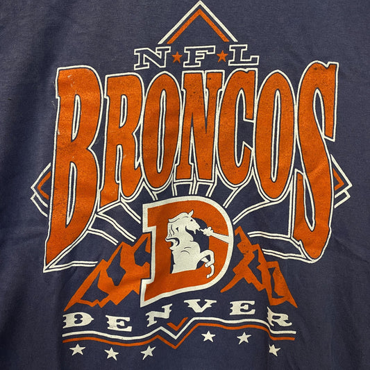 NFL Denver Broncos Peak Graphic Women's T-Shirt XL
