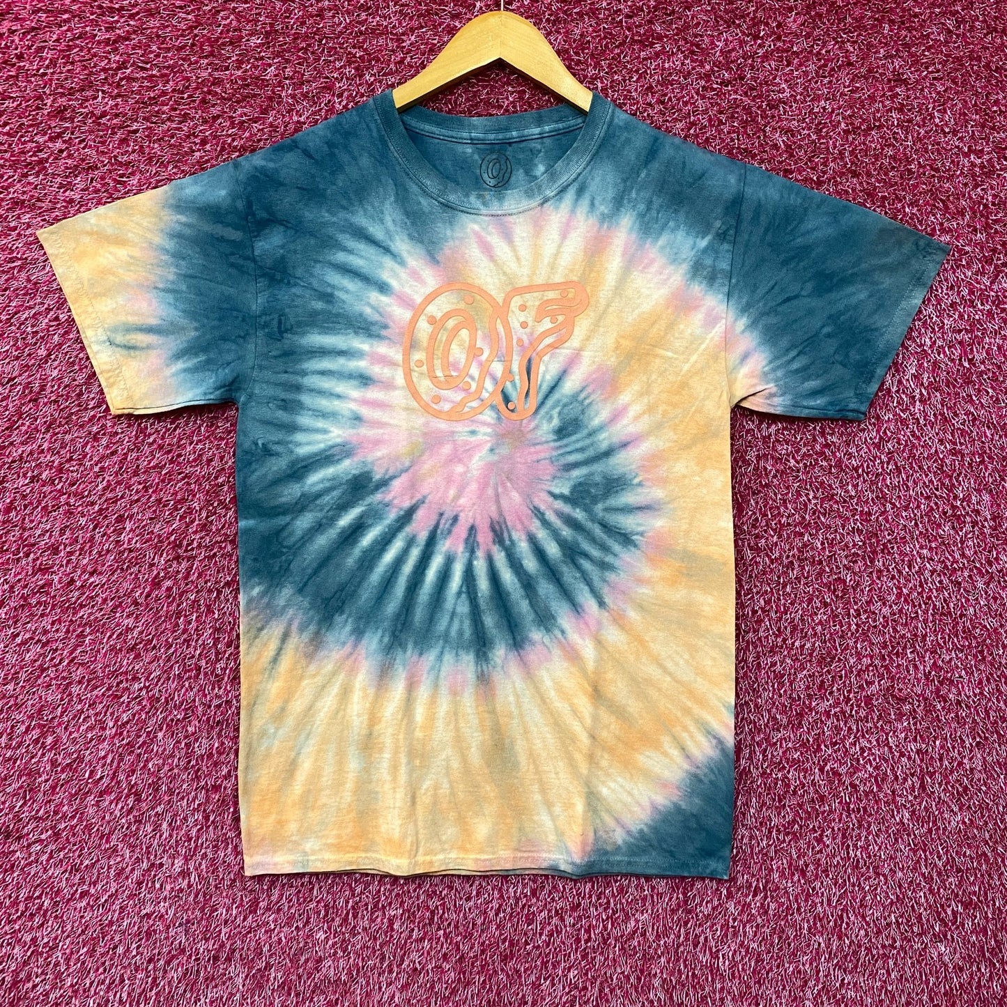 Odd Future OFWGKTA Donut Logo Pink Blue Tie-Die T-Shirt Medium