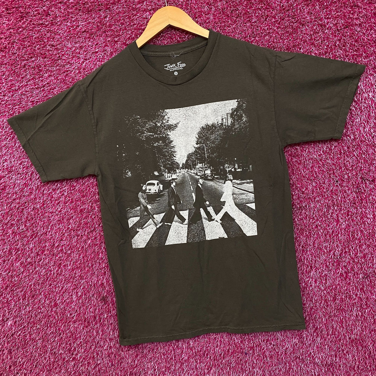 The Beatles Abbey Road Graphic T-Shirt Small