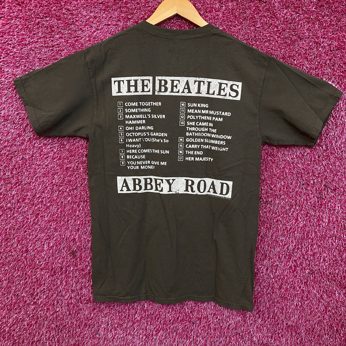 The Beatles Abbey Road Graphic T-Shirt Small