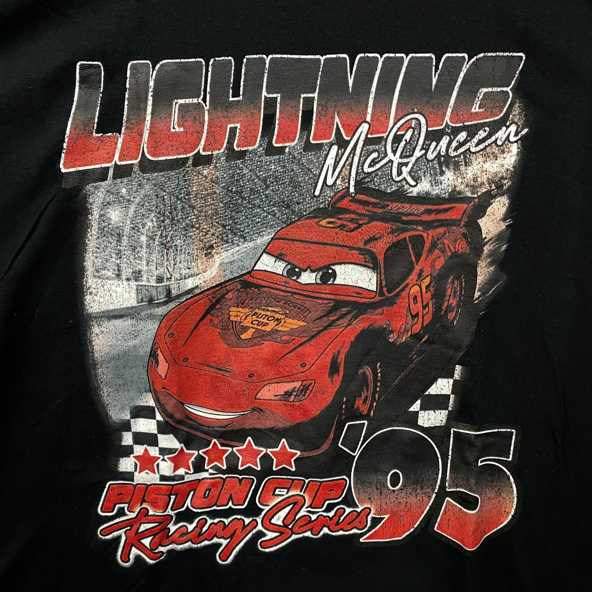 Disney Pixar Cars Lightning McQueen Piston Cup 95 T-Shirt 2XL