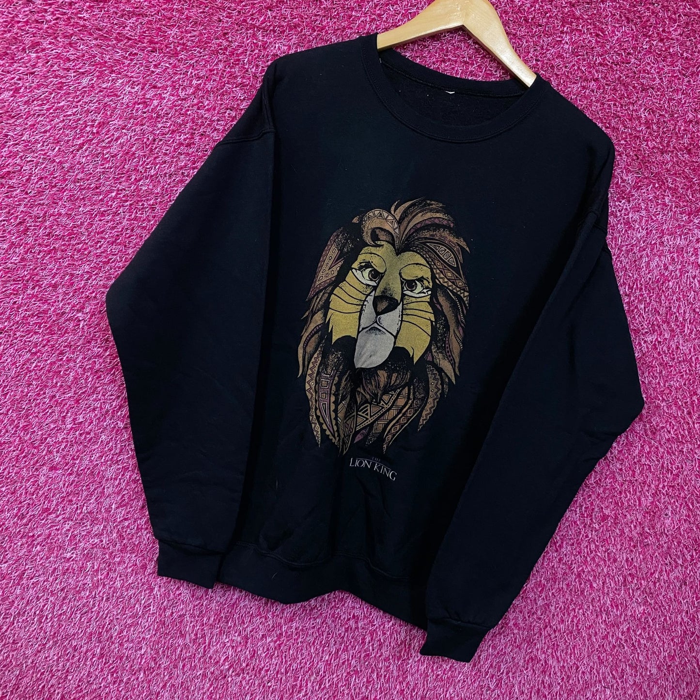 The Lion King Swahili Tribal Simba Disney Movie Crewneck XL