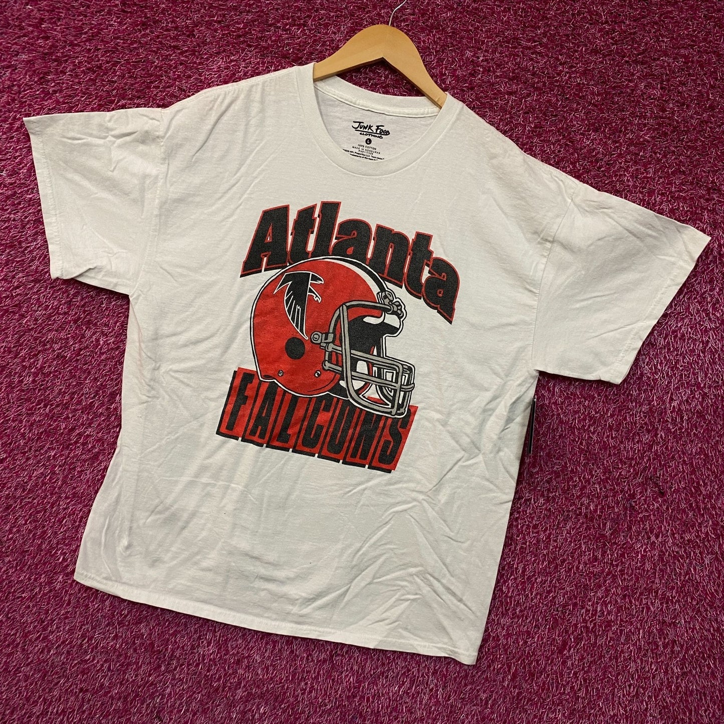 Junk Food Clothing NFL Atlanta Falcons Throwback Helmet Logo T-Shirt XL