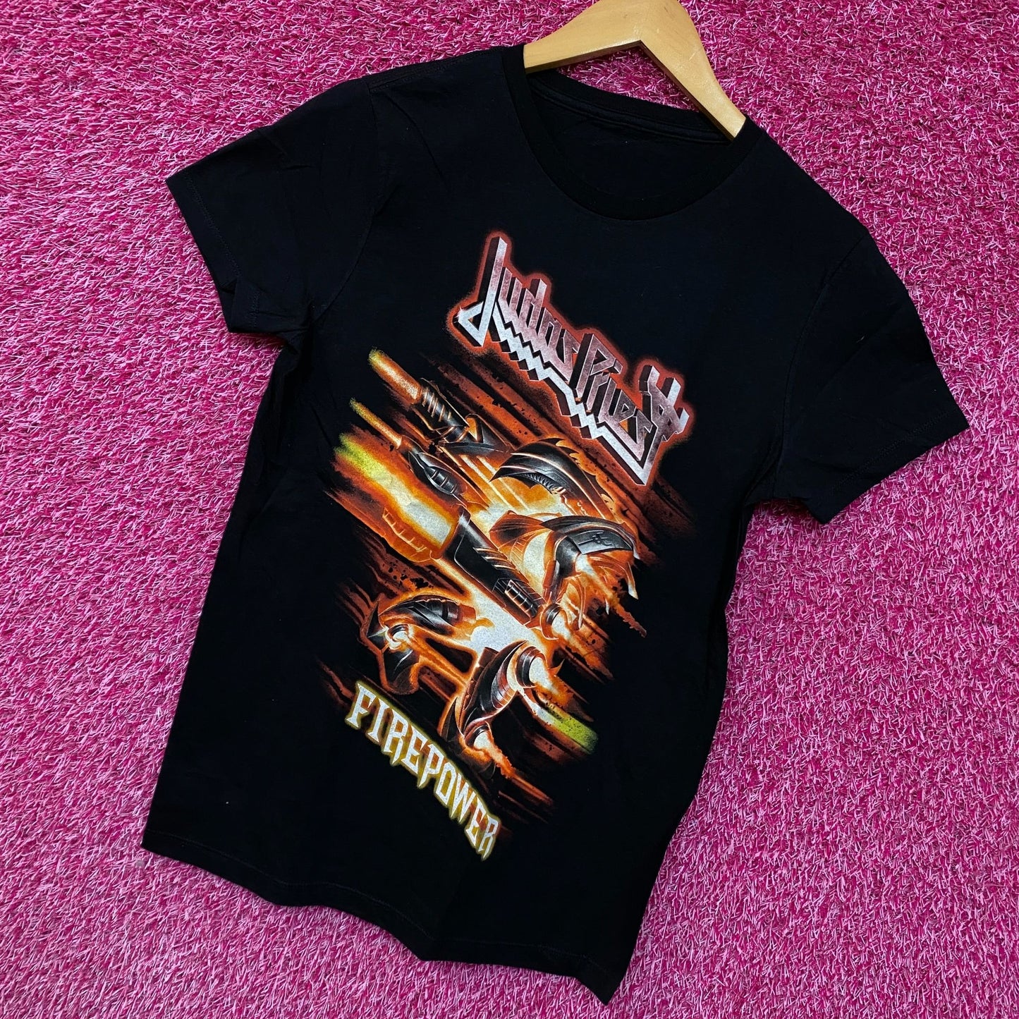 Judas Priest Firepower Rock Tshirt size Small