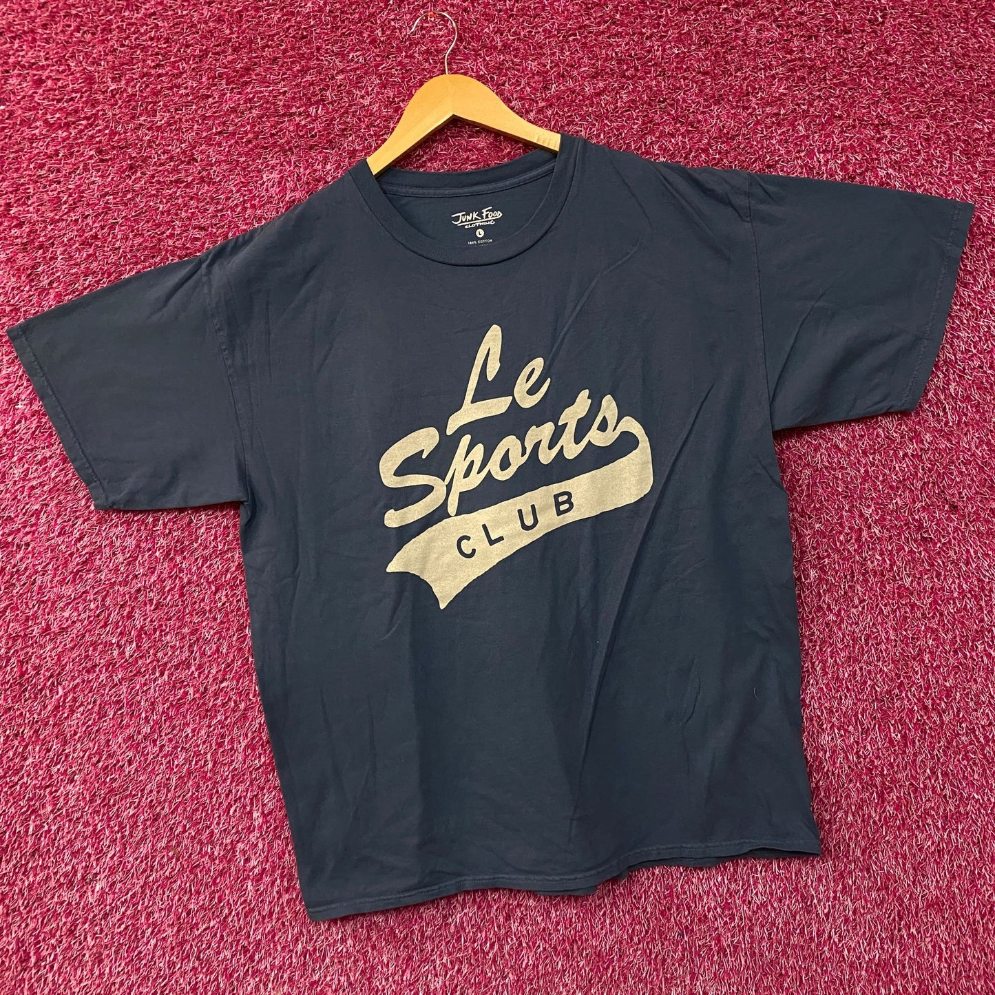 Junk Food Le Sports Club Flea Market Graphic Tee Large