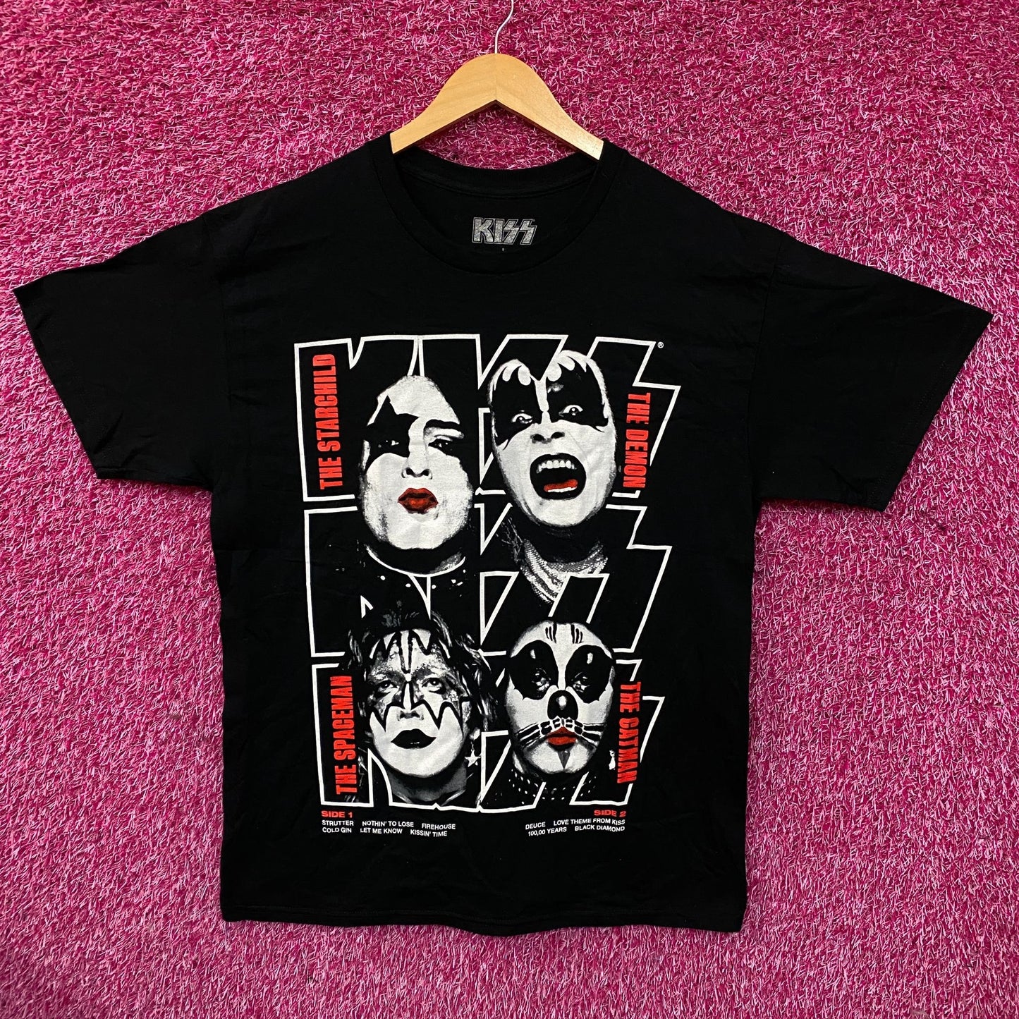 KISS Debut Album Cover Graphic Rock Band T-Shirt Large