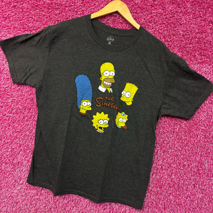 The Simpson family thsirt size medium