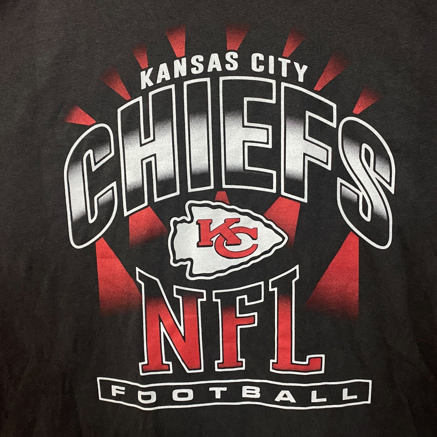 Junk Food Clothing Kansas City Chiefs Chrome Flea Market Tee 2XL
