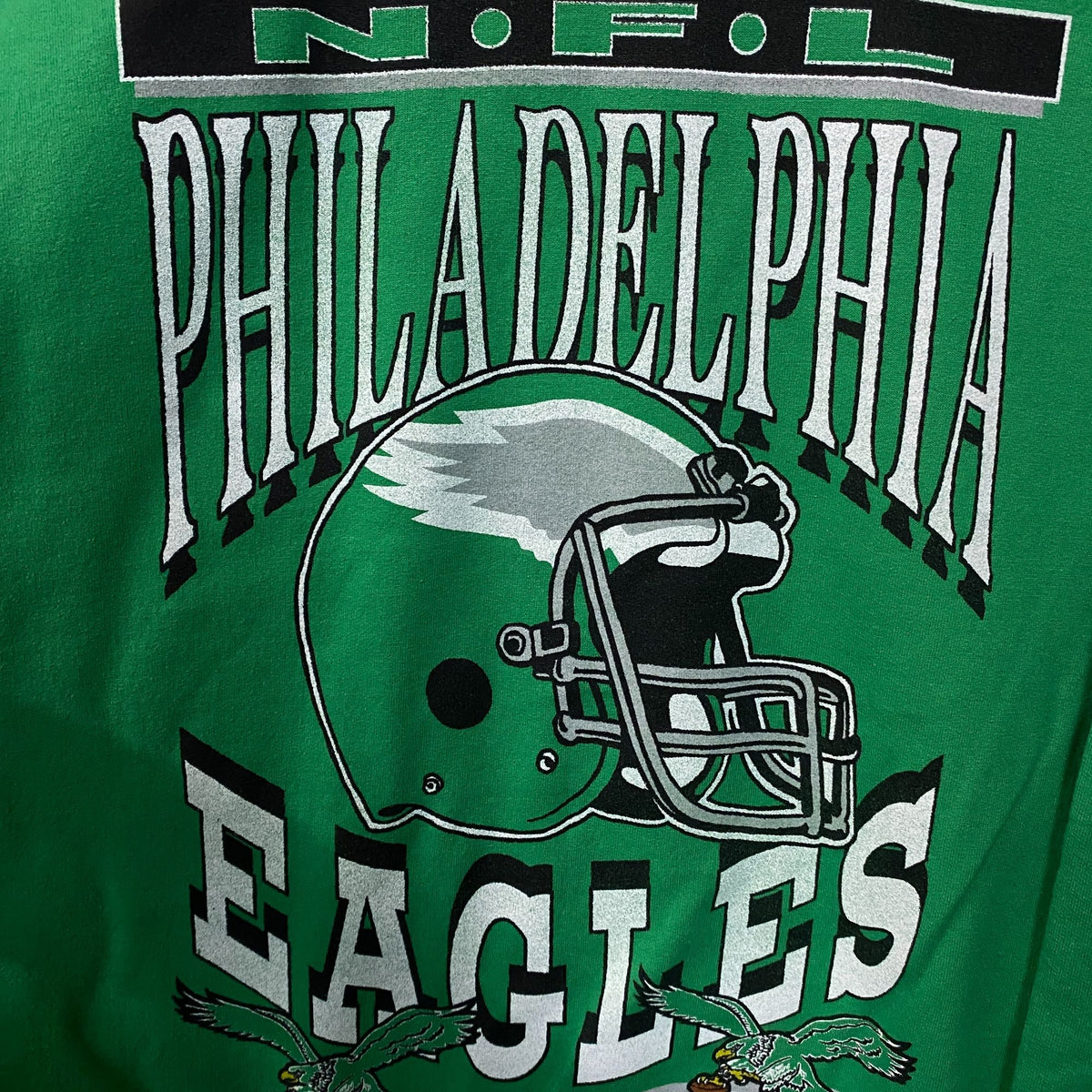 Junk Food Clothing Philadelphia Eagles Helmet Logo Flea Market Crew Fleece Medium
