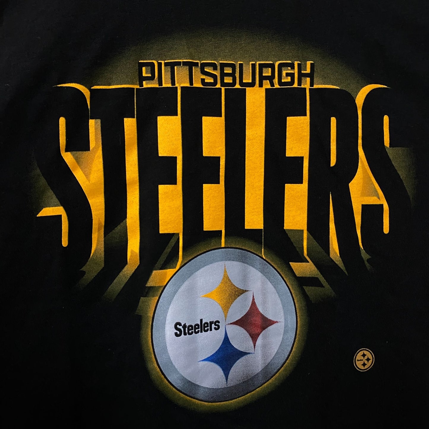 FOCO NFL Pittsburgh Steelers Team Logo Graphic T-Shirt Small