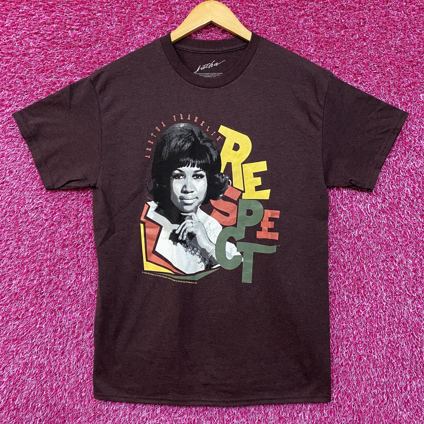 Aretha Franklin Queen Of Soul Respect T-Shirt Medium