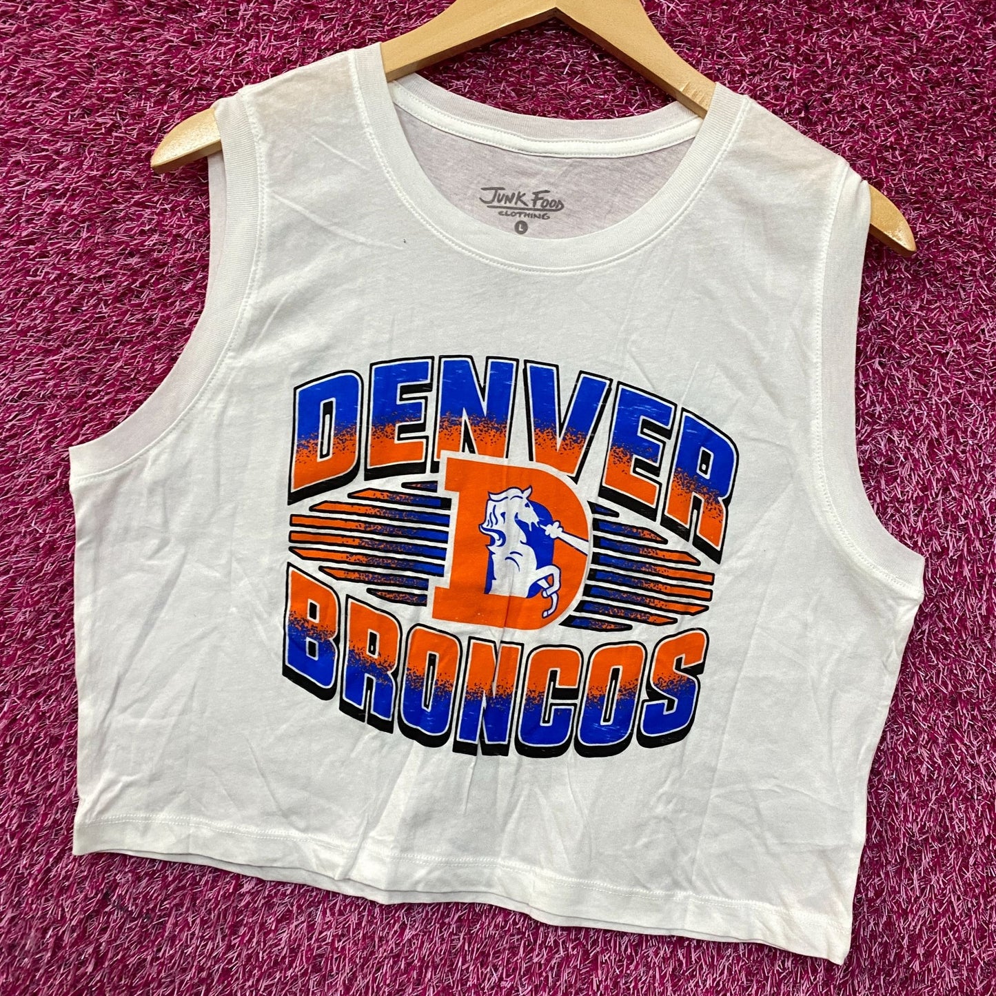 Junk Food Clothing NFL Denver Broncos Sleeveless Cropped T-Shirt Large