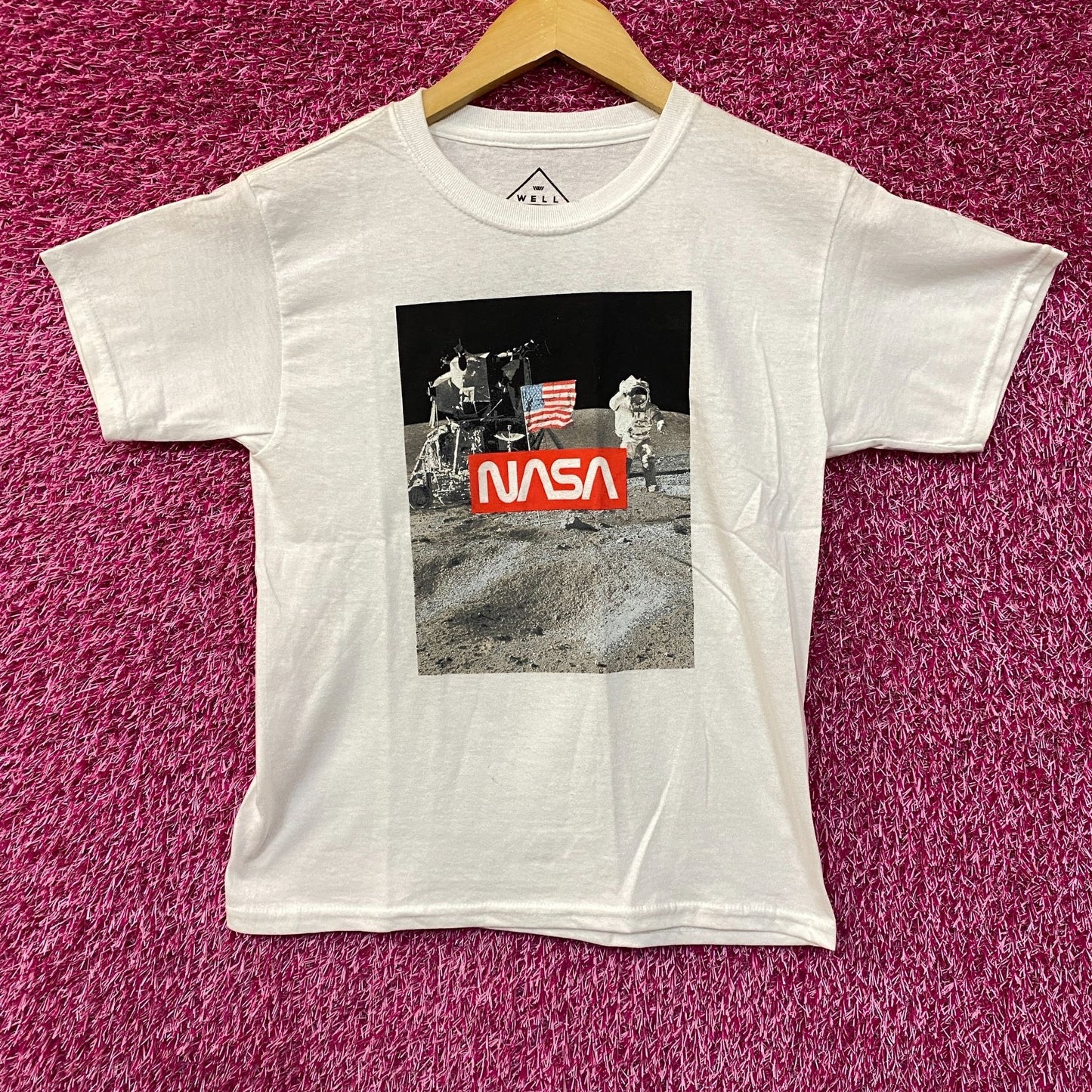 NASA Moon Landing Graphic Design T-Shirt Small