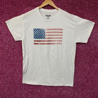 Junk Food Brand Distressed American Flag Graphic T-Shirt Medium