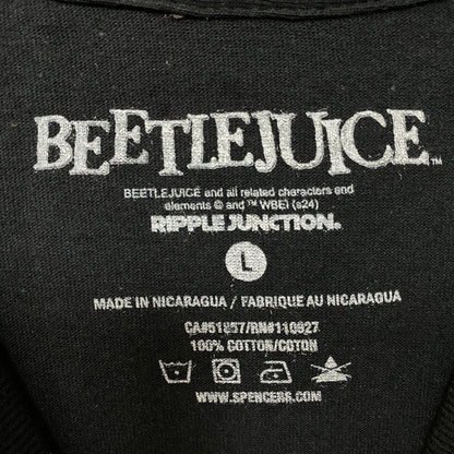 Beetle Juice Never Trust The Living Collage Graphic T-Shirt Large