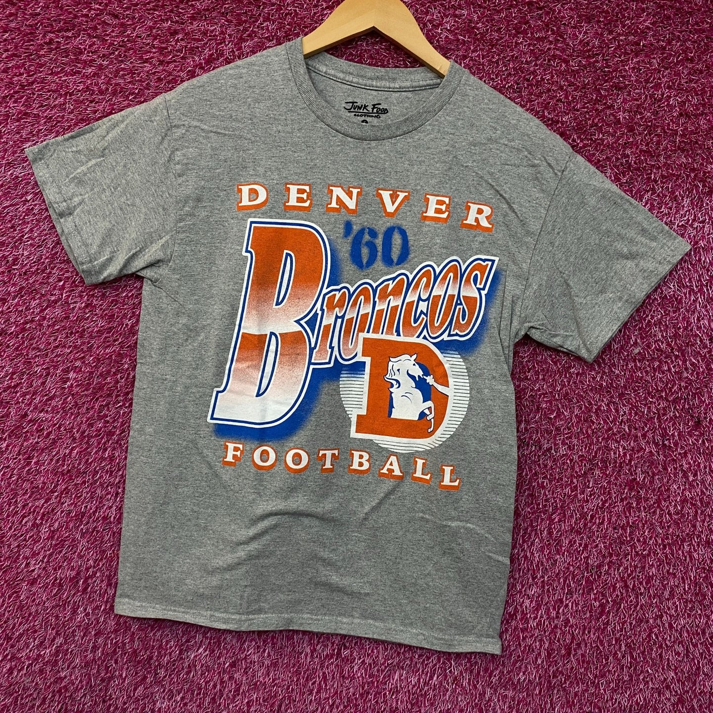 Junk Food Clothing Denver Broncos Bootleg Flea Market Tee Small