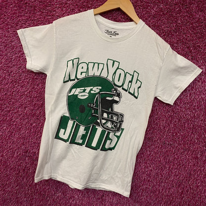 Junk Food Clothing NFL New York Jets Throwback Helmet Graphic T-Shirt XS