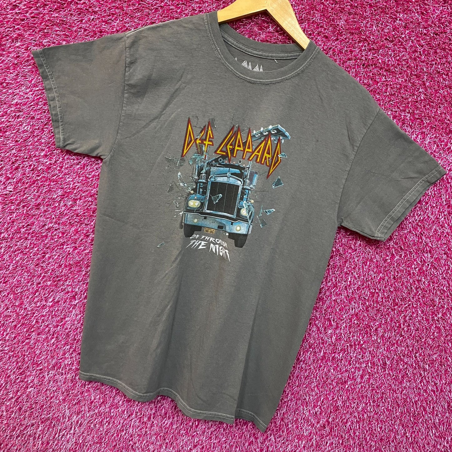 Def Leppard Through The Night Rock Tshirt size S/M