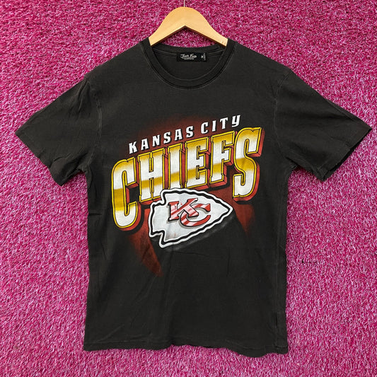 Junk Food Clothing Kansas City Chiefs Women's Graphic T-Shirt Medium
