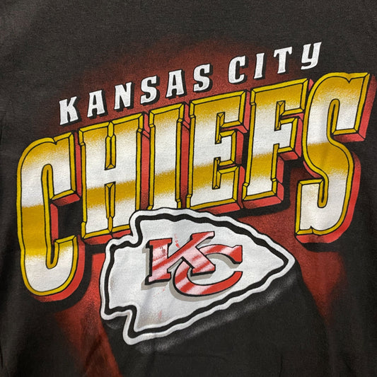 Junk Food Clothing Kansas City Chiefs Women's Graphic T-Shirt Medium