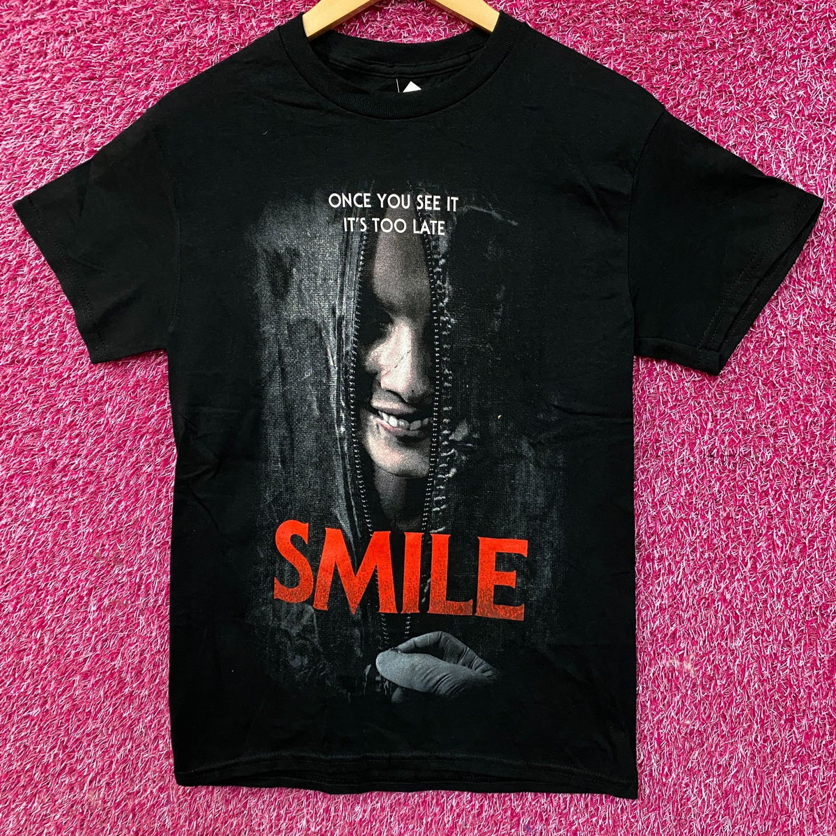 Smile Once You See It, It's too Late Movie Poster Tshirt size Small