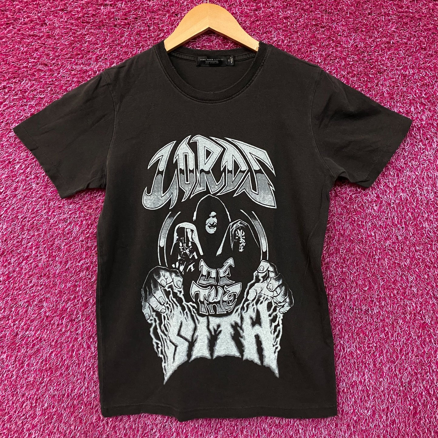 Junk Food Clothing Star Wars "Lords of the Sith" Flea Market Tee XS