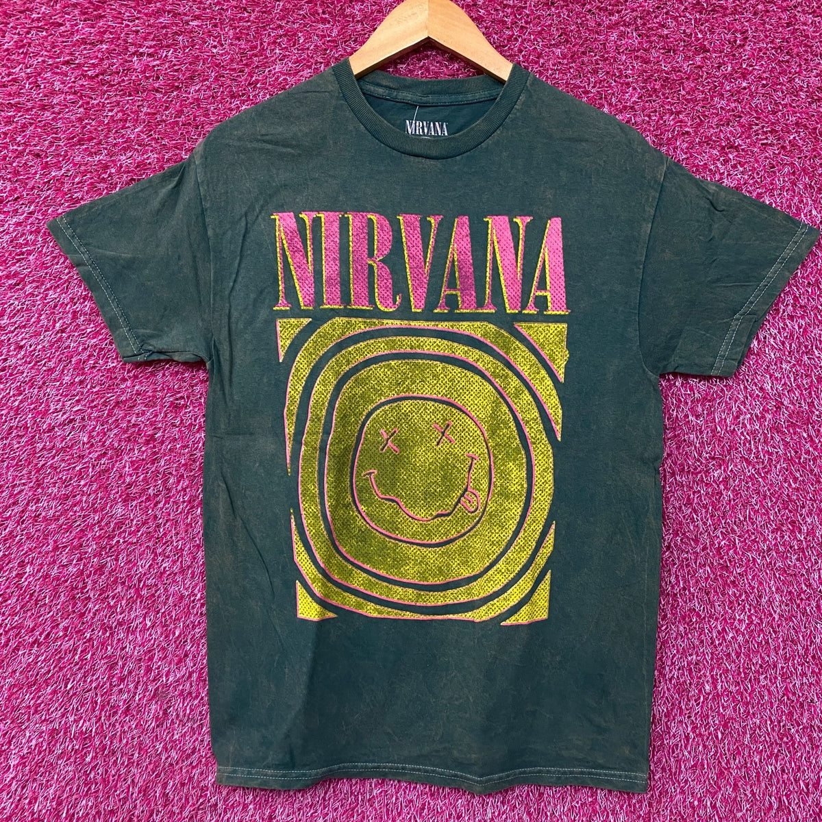 Nirvana Nevermind Album Dead Smiley Face Logo T-Shirt Medium
