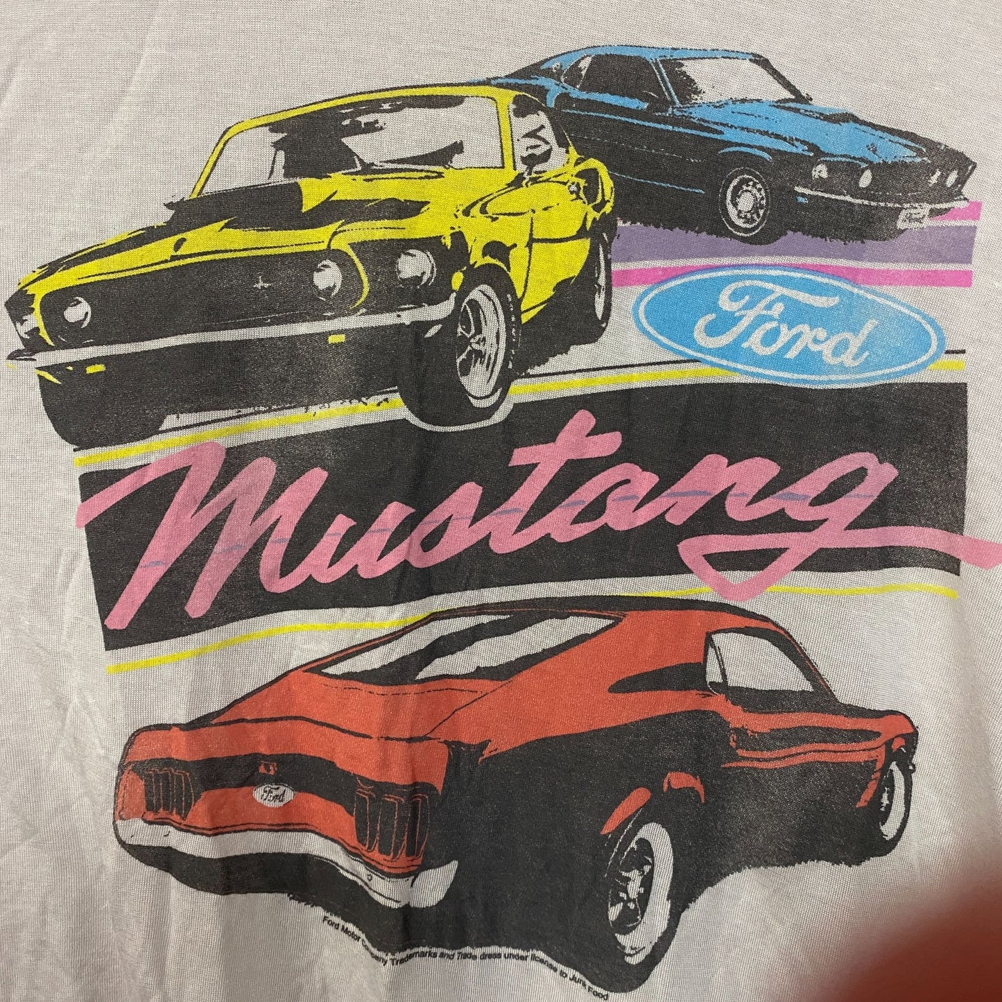 Ford Mustangs Short Sleeve Graphic Women's Tissue T-Shirt Large