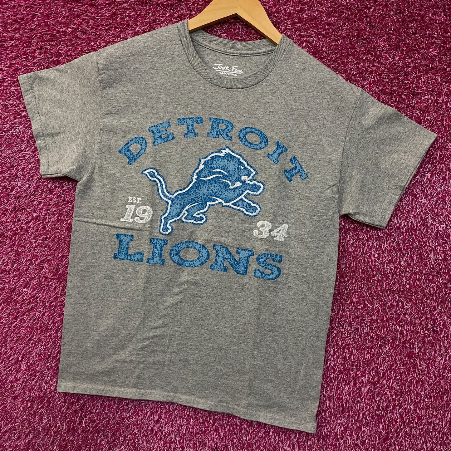 Junk Food Clothing Detroit Lions Faded Vintage Style T-Shirt Small