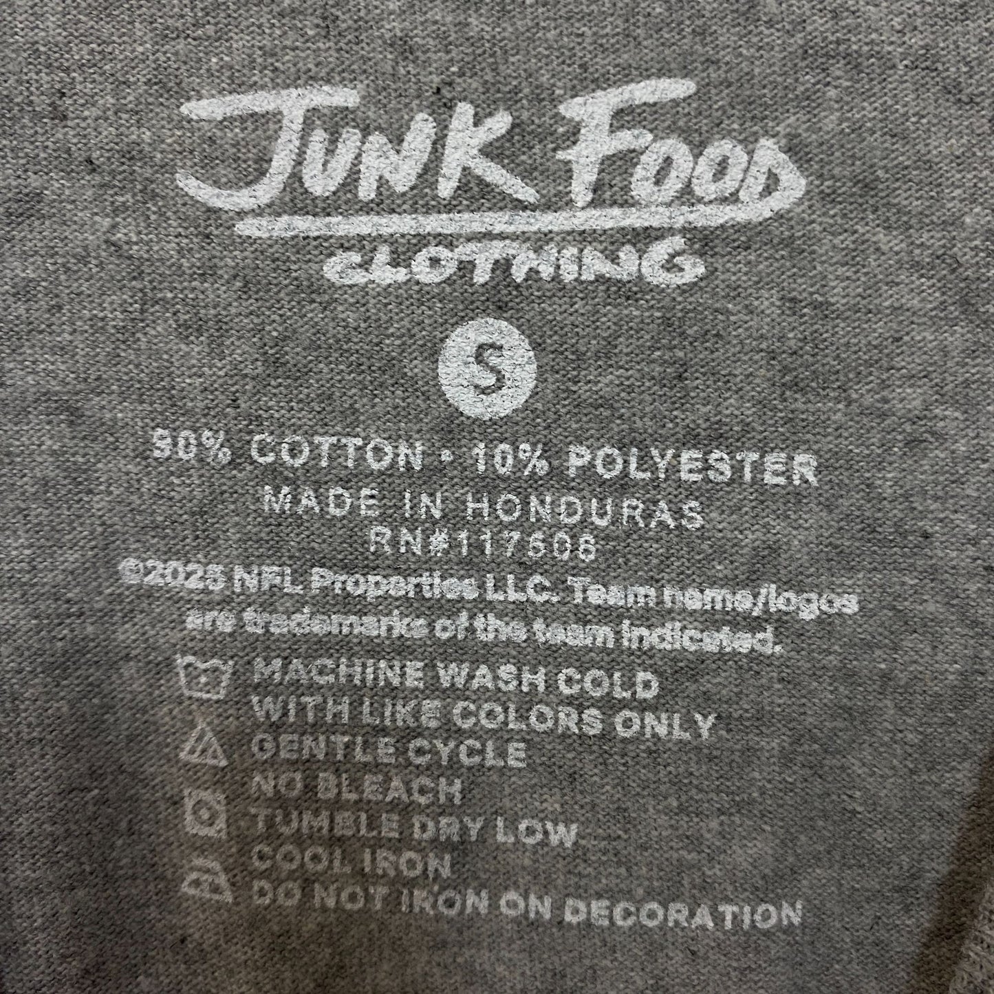 Junk Food Clothing Detroit Lions Faded Vintage Style T-Shirt Small