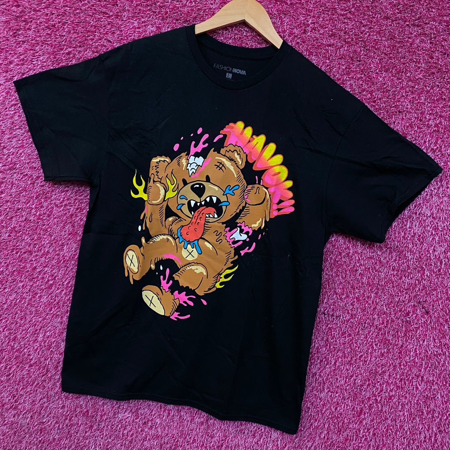 Fashion Nova Wreaking Havok Teddy Bear Graphic T-Shirt Large
