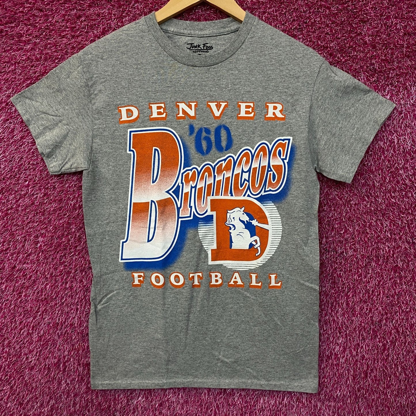 Junk Food Clothing Denver Broncos Bootleg Flea Market Tee XS