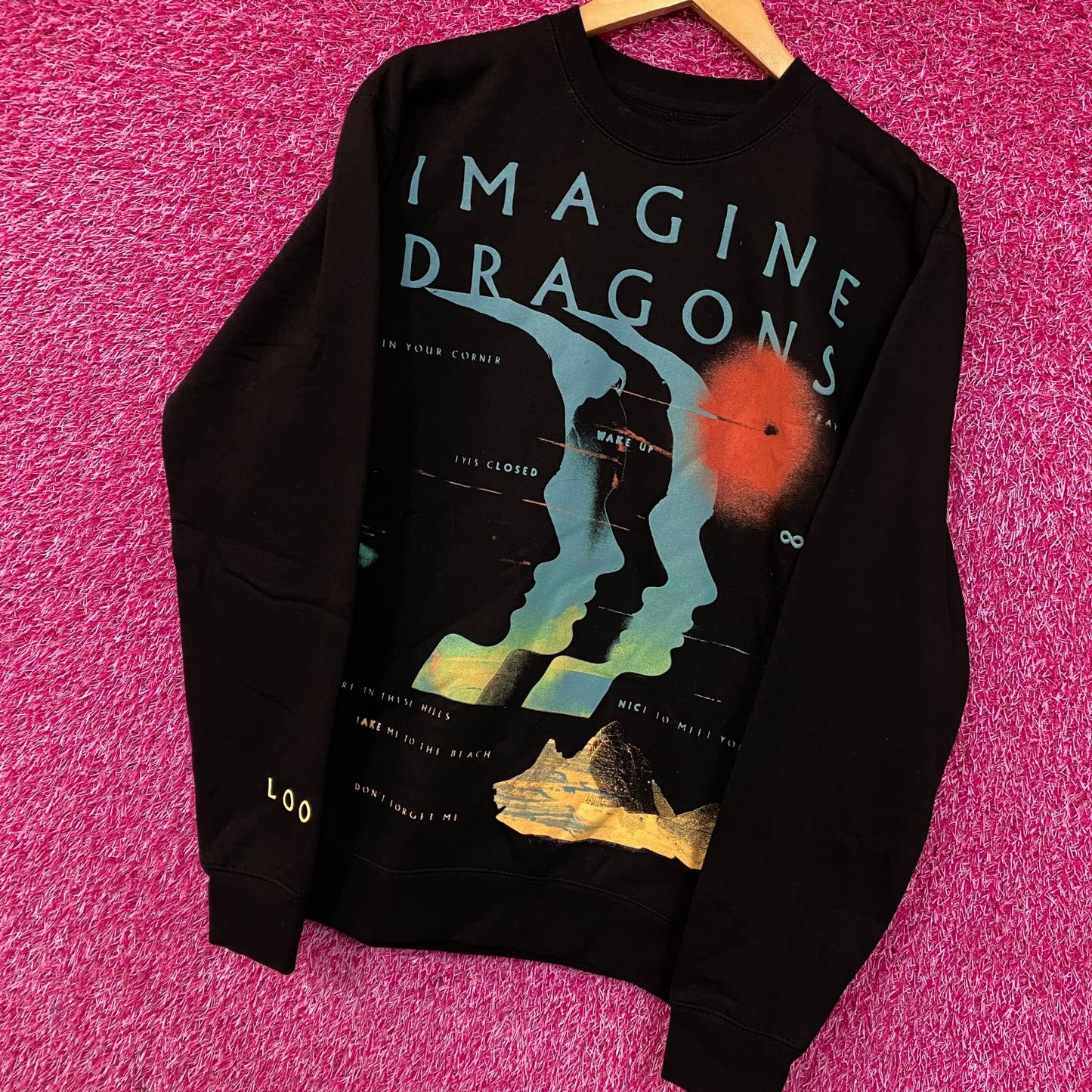 Imagine Dragons Loom World Tour 2024 Crewneck Sweatshirt Small