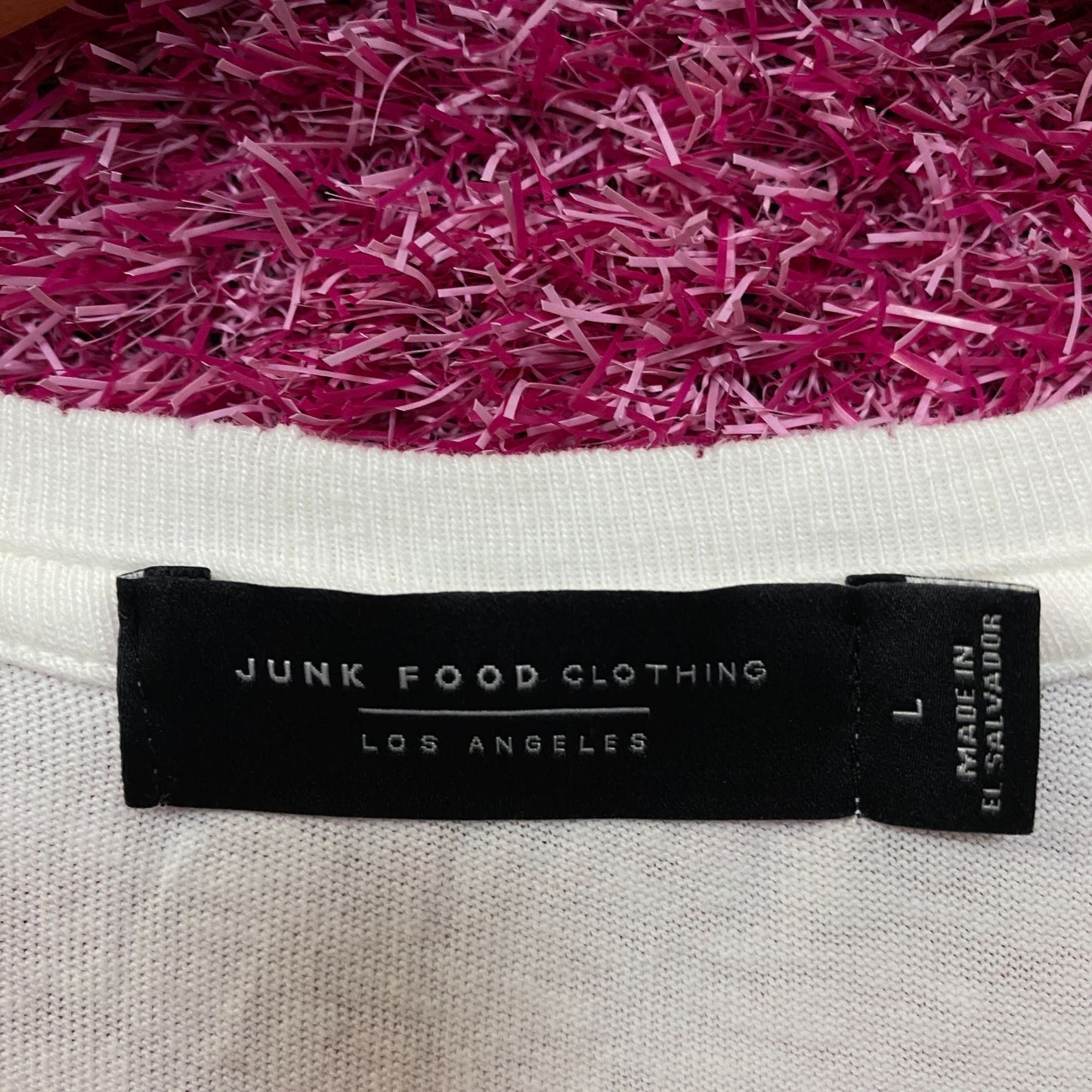 Junk Food Clothing Locals Only No Valley Vintage Style Graphic Tee Large