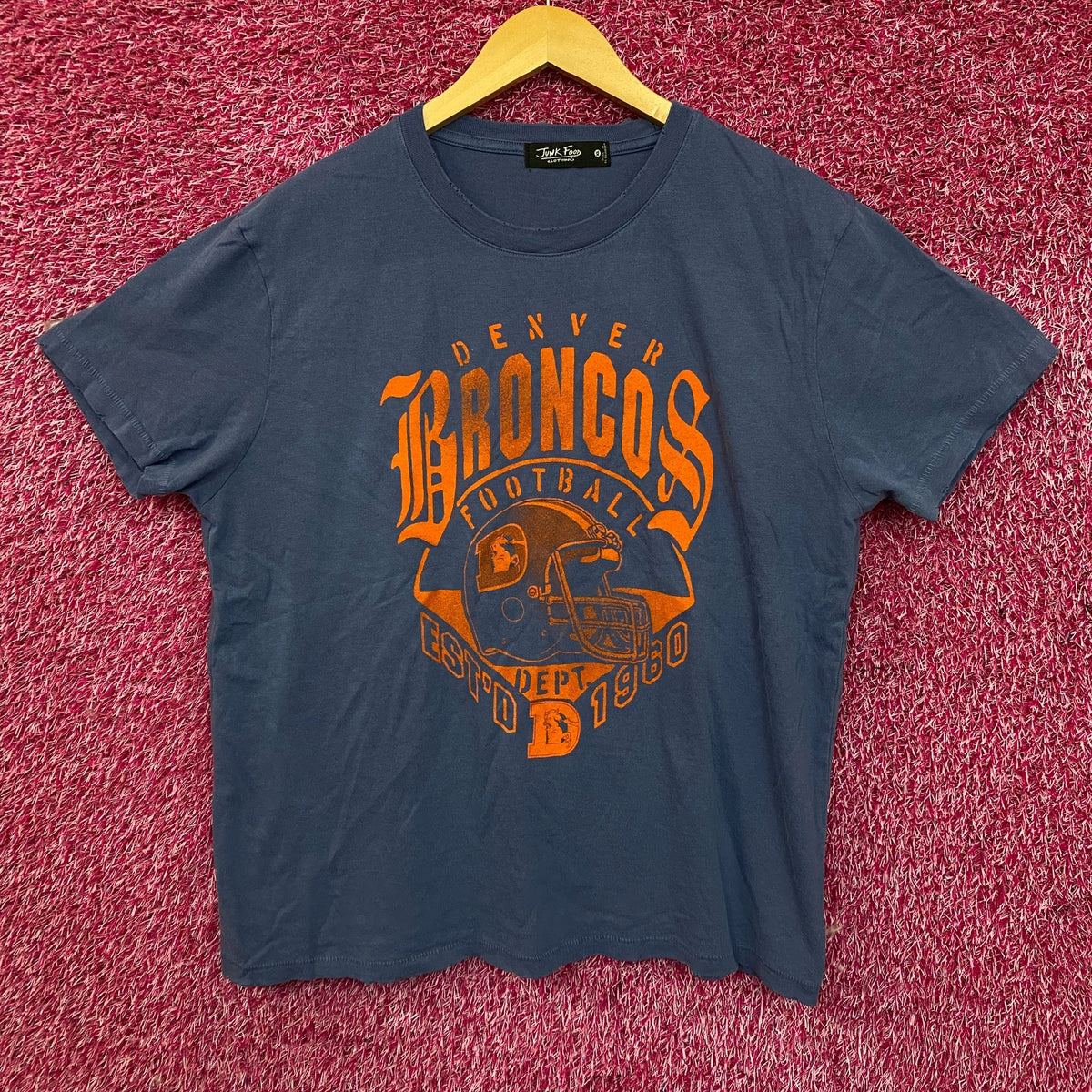 Denver Broncos EST 1960 Helmet Tshirt size XL