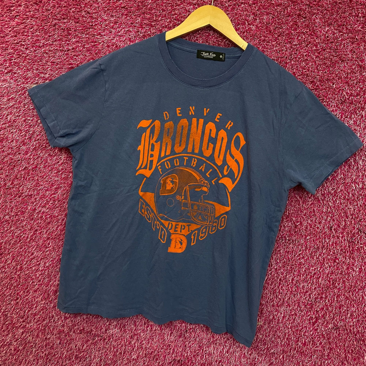 Denver Broncos EST 1960 Helmet Tshirt size XL