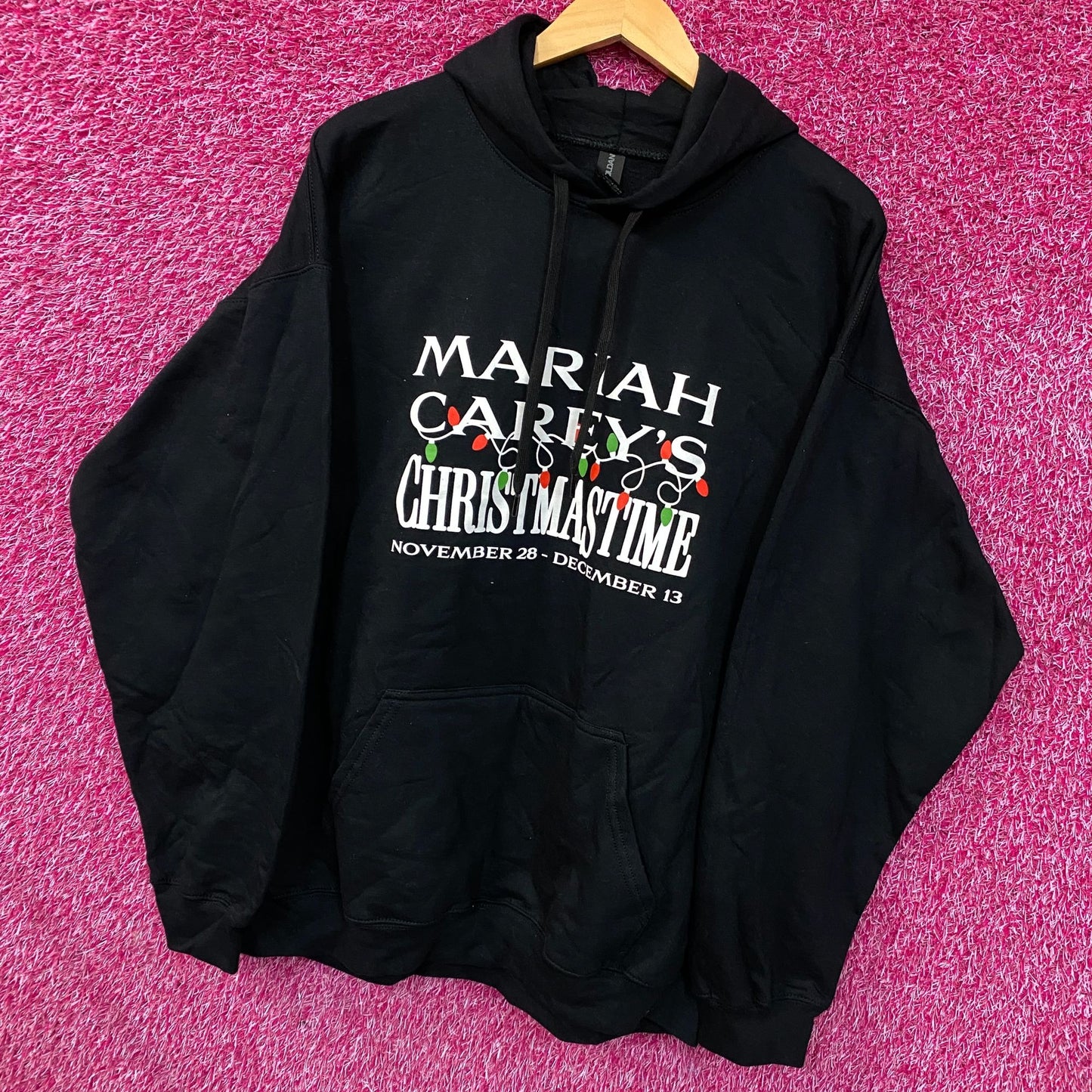 Mariah Carey "Christmastime" Graphic Pullover Hoodie XL