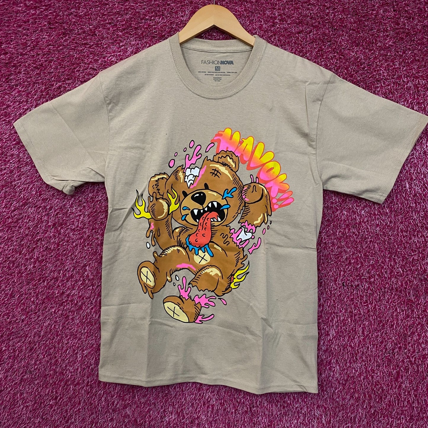 Fashion Nova Wreaking Havok Teddy Bear Graphic T-Shirt Medium