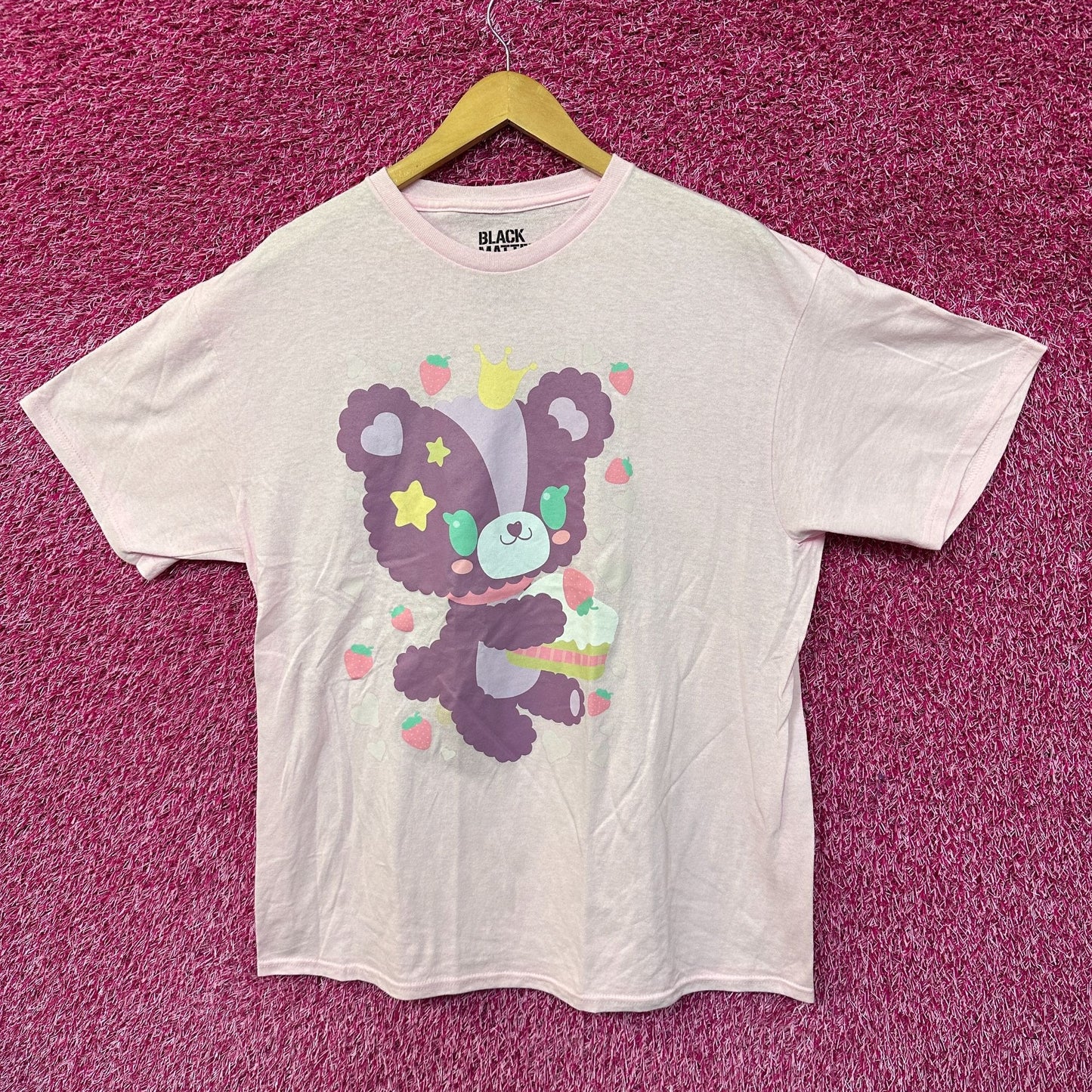 Kawaii Queen Teddy Strawberry Shortcake Black Matter Tee L