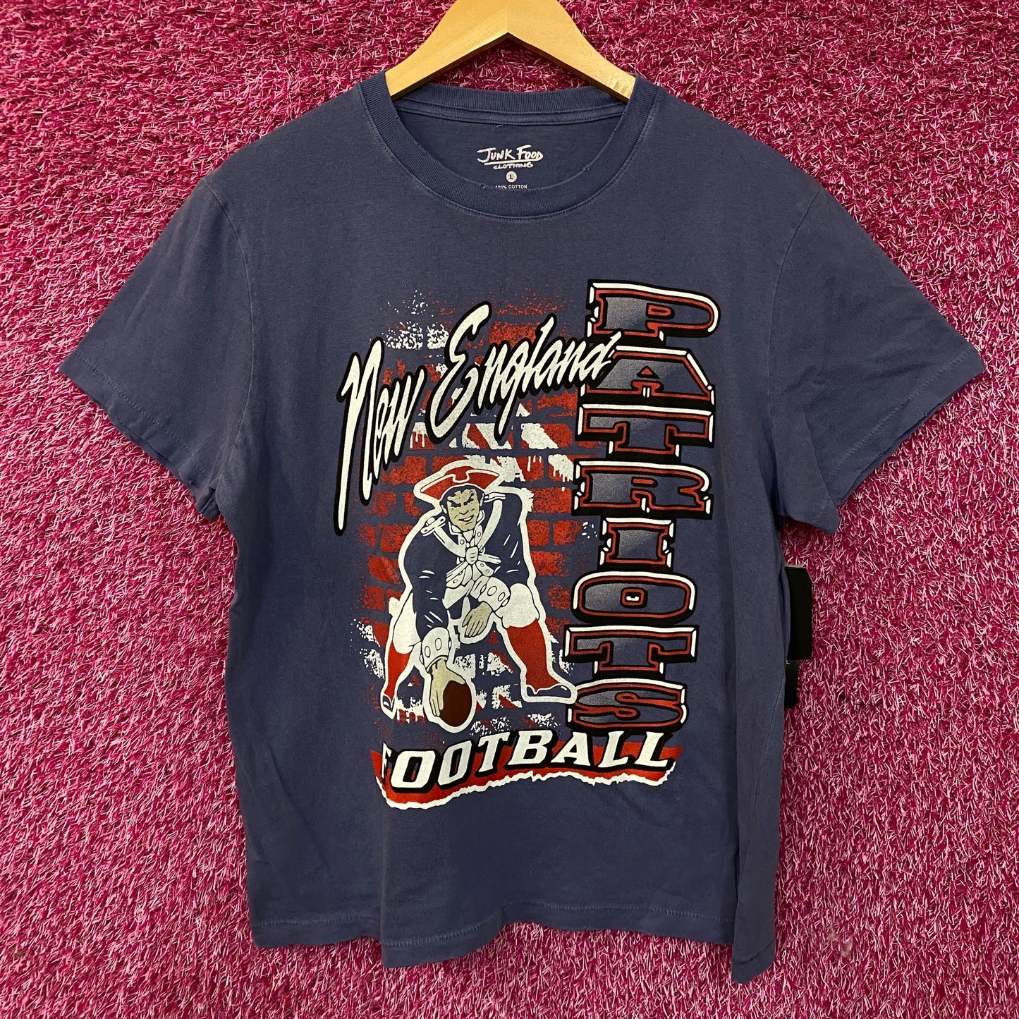 Junk Food Clothing New England Patriots Brick Vintage Style Women's Tee Large