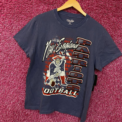 Junk Food Clothing New England Patriots Brick Vintage Style Women's Tee Large