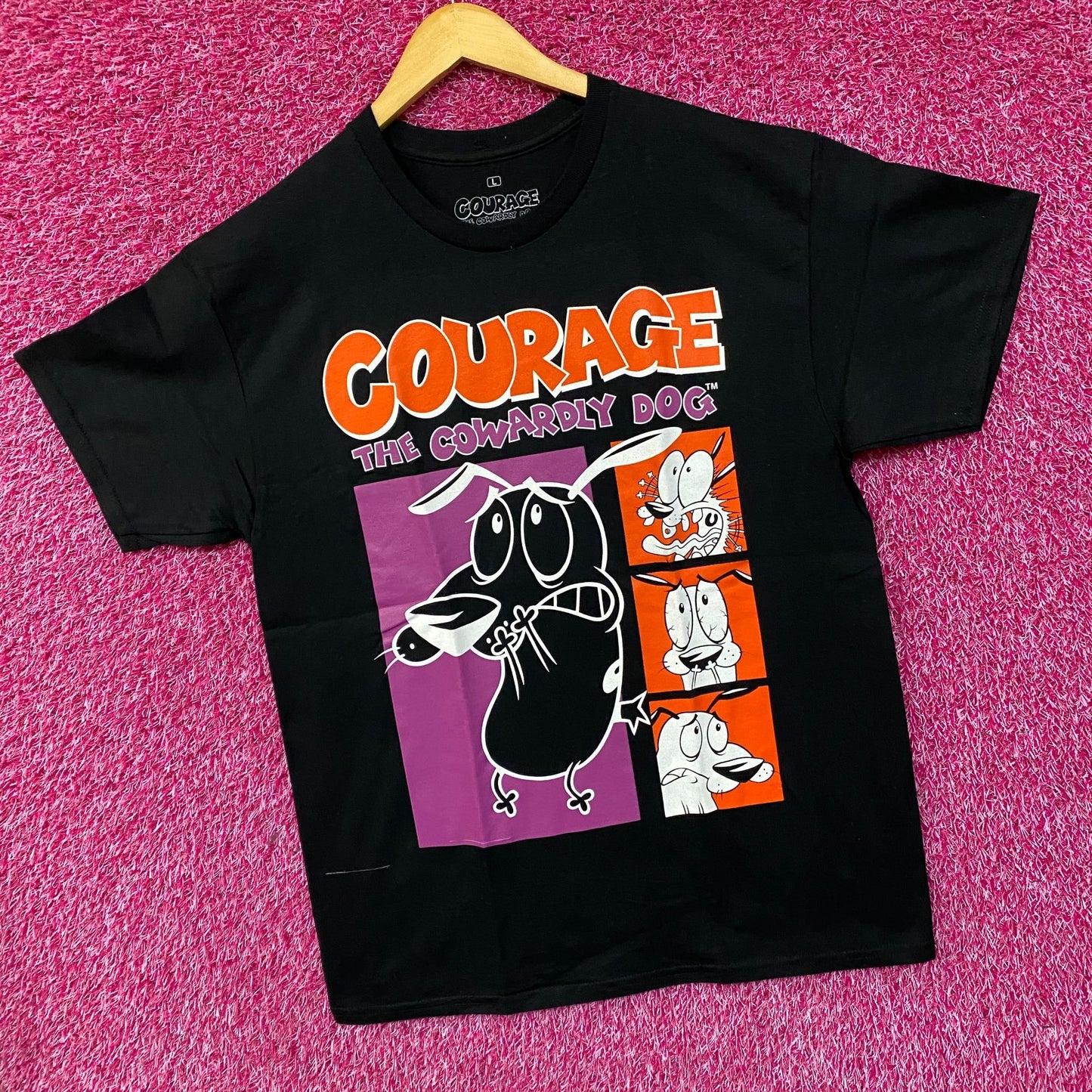 Courage The Cowardly Dog Grid Design Retro Style Classic Cartoon T-Shirt Large