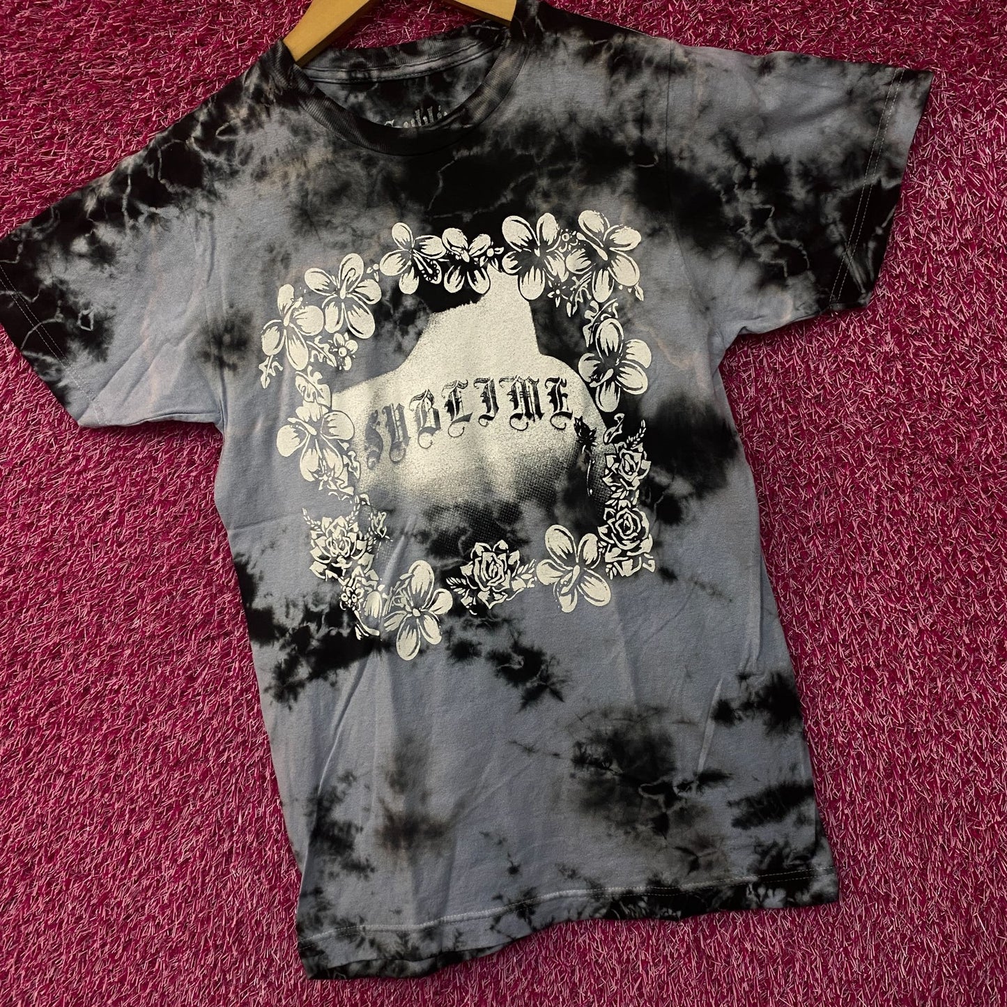 Sublime 40 oz To Freedom Tie Dye Album Tshirt size XS