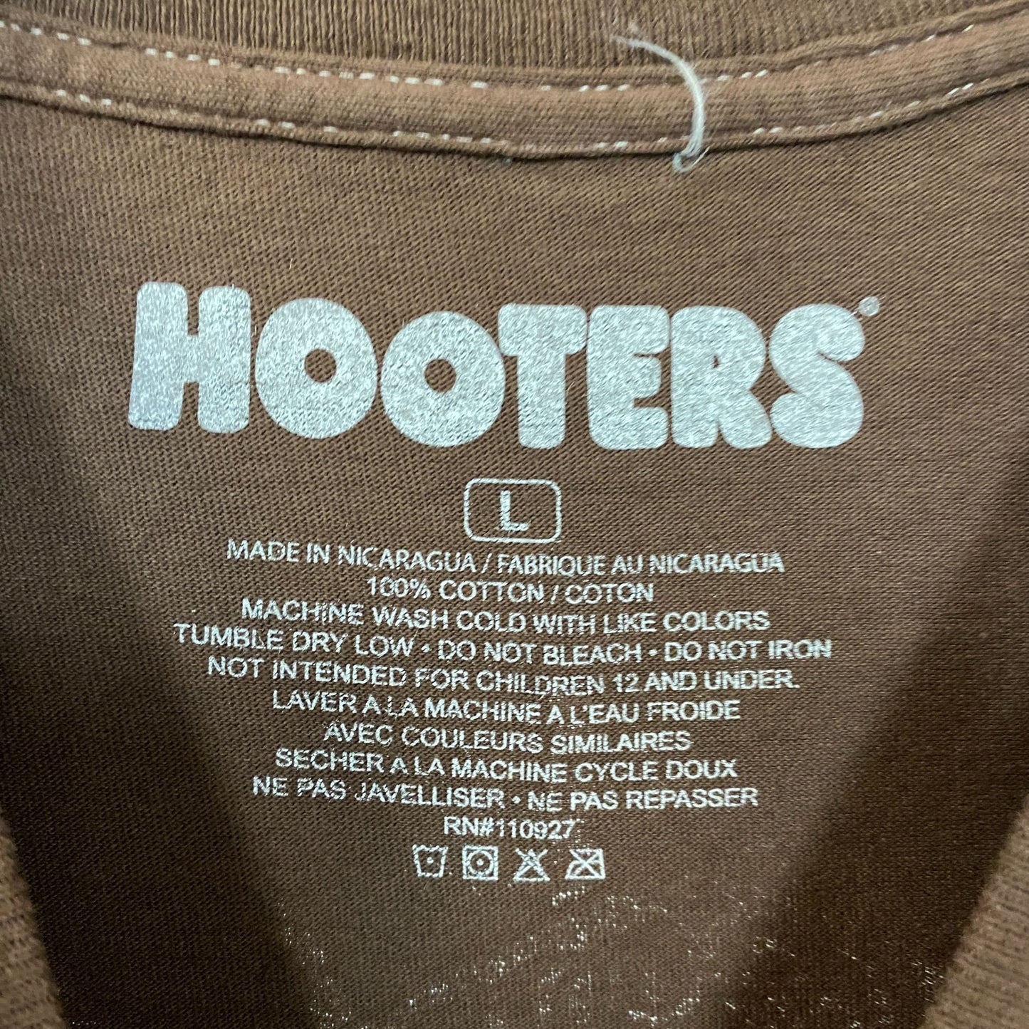 Hooters Where Angels Get their Wings Graphic Design Promo T-shirt Large