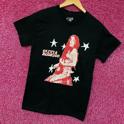 Olivia Rodrigo Red Portrait Pop-Punk T-Shirt Small