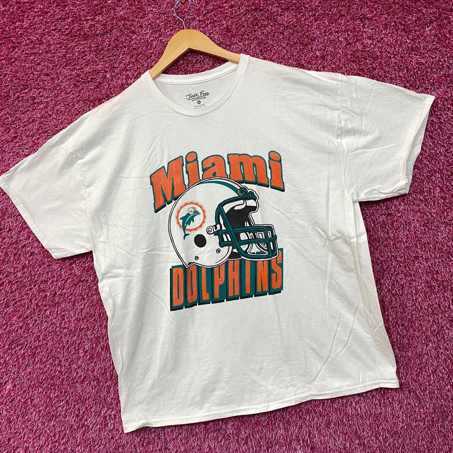 Junk Food NFL Miami Dolphins Throwback Helmet Logo T- Shirt XL