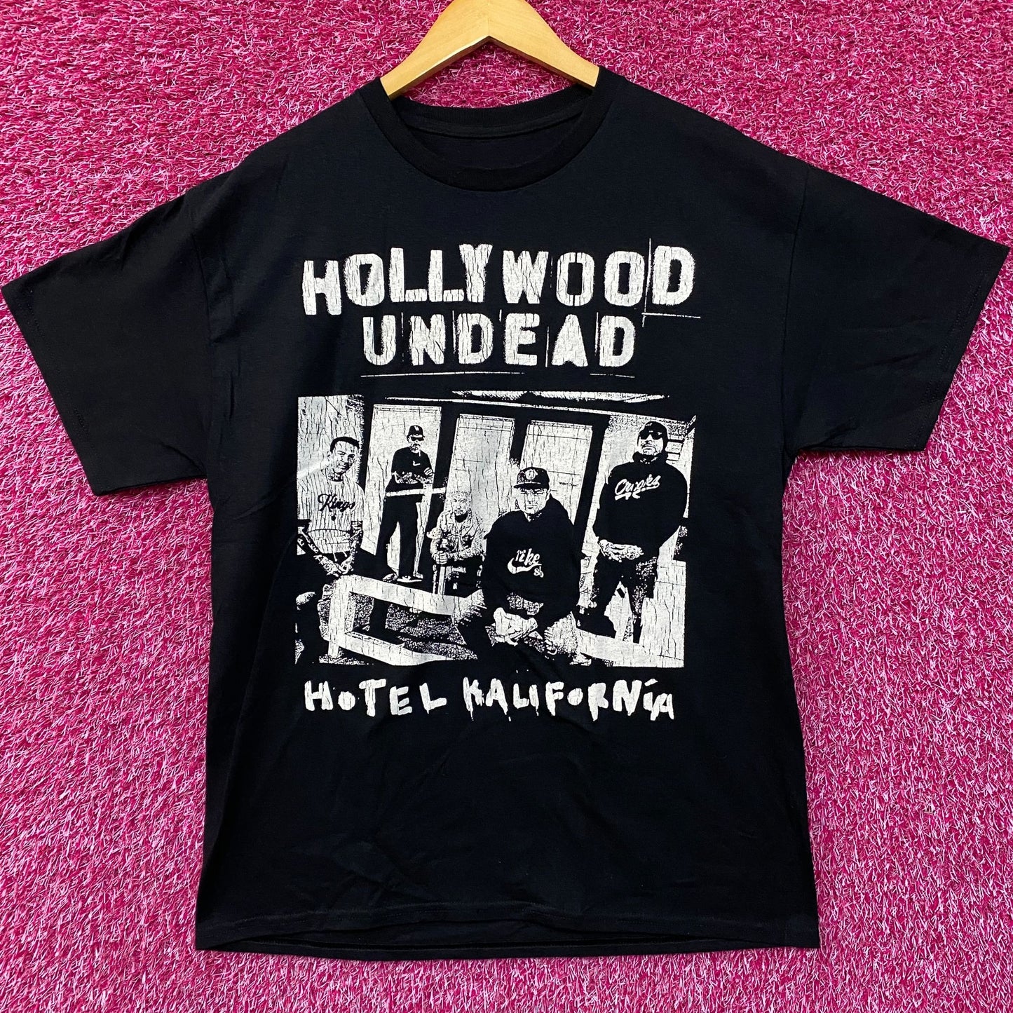Hollywood Undead Hotel Kalifornia Nu Metal Band T-Shirt Large
